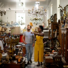 Antiquari, collezionisti ed esperti di design