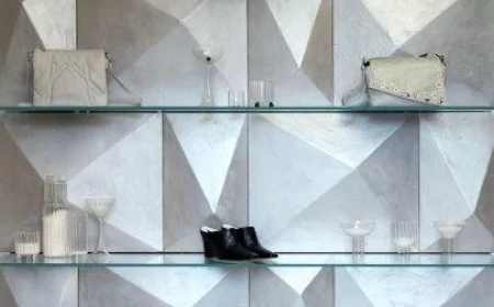 DESIGN WEEK 2025 - Malloni presenta 'Glass Threads' con Agustina Bottoni