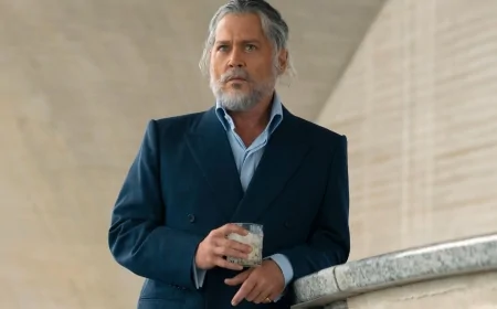 “Day Drinker”: Johnny Depp cambia volto e conquista di nuovo Hollywood