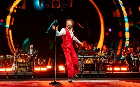 Jovanotti in concerto a Roma: “Dedico tutto alla gioia, come diceva Papa Francesco”