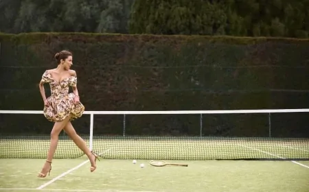 Emé, la capsule cocktail party per feste glamour nella Occasionwear SS25