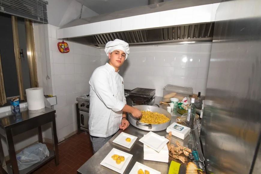 RASPELLI- A Collazzone (Perugia) è nato un nuovo olio: Crema di Moraiolo da 20 produttori- Testimonial Edoardo Raspelli
