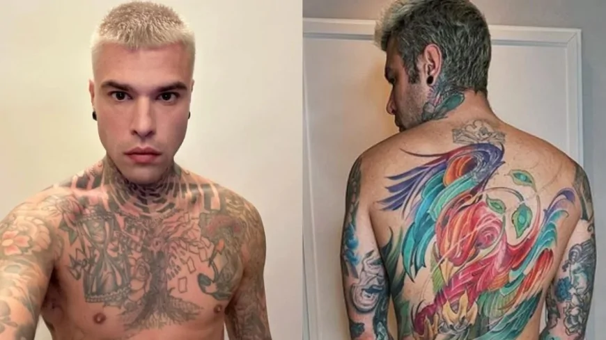 Fedez e il nuovo tatuaggio: un’araba fenice sulla schiena simbolo di rinascita