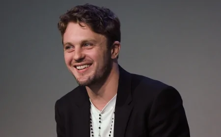 Michael Pitt arrestato: accuse di abuso e violenza domestica