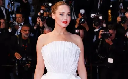 Jennifer Lawrence a Cannes 2025: infrange il dress code con stile