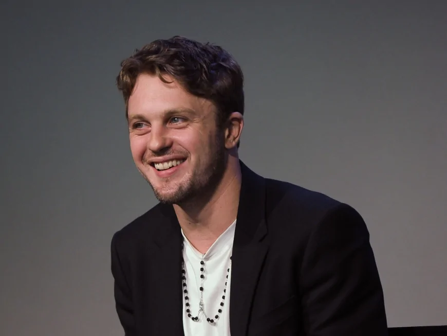 Michael Pitt arrestato: accuse di abuso e violenza domestica