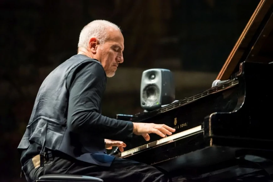 Toquinho chiude la stagione del Trianon Viviani: gran finale a Napoli dal 12 al 18 maggio