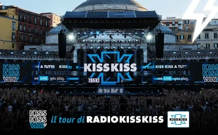 Kiss Kiss Way Torino 2025: Ghali, The Kolors, Baby K e tanti altri live in Piazza Castello