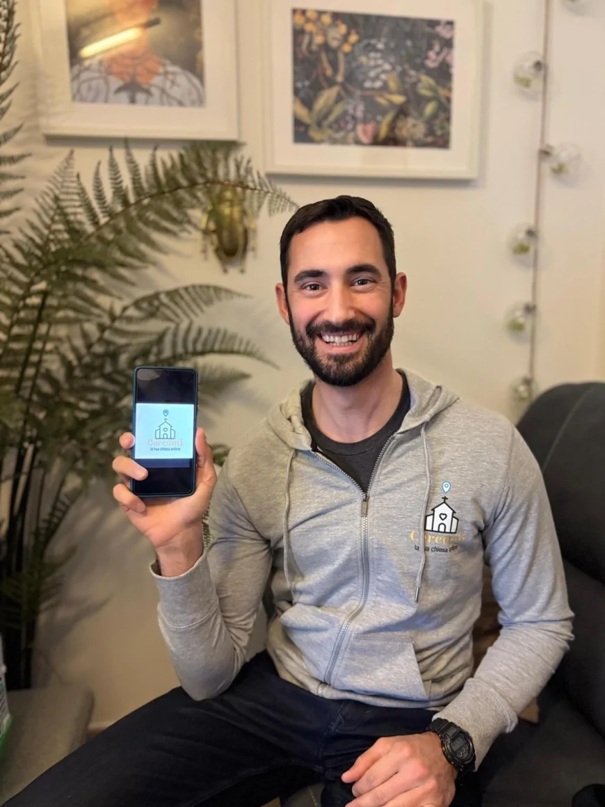 “Cercami”, l’app che rende la chiesa digitale: ideata da due giovani a Riccione
