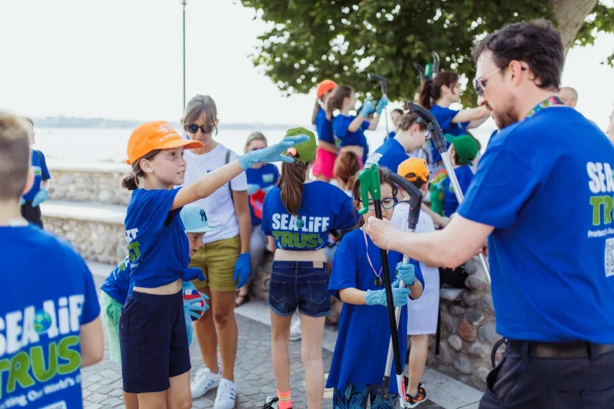 Gardaland SEA LIFE per l’Ambiente: Pulizia Globale delle Spiagge il 5 Giugno