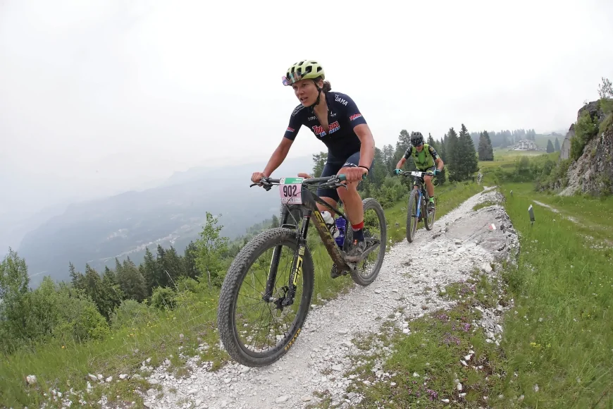 100 Km dei Forti e Nosellari Bike 2025: spettacolo MTB in Alpe Cimbra