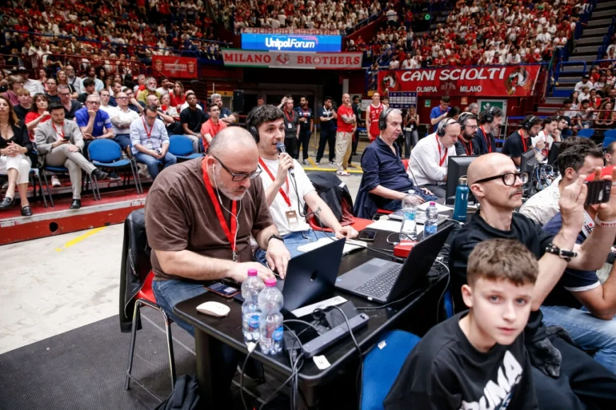 Olimpia Milano: Basket Inclusivo con Audiodescrizione per Tifosi con Disabilità Visive