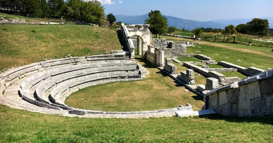 La Festa del Nome Italia: Celebrazioni a Davoli e Agnone il 21 Giugno