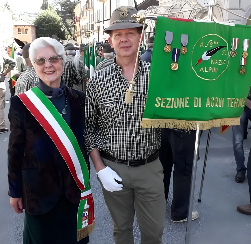 Premio Calabria Prima Italia 2025: riconoscimenti a Tigani Sava e Marilena Ciravegna