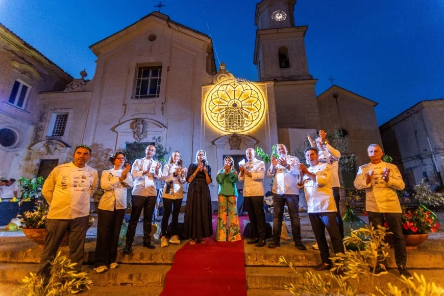 Massa Lubrense: in 470 a “La Tavola dei 300” tra gusto, solidarietà e tradizione