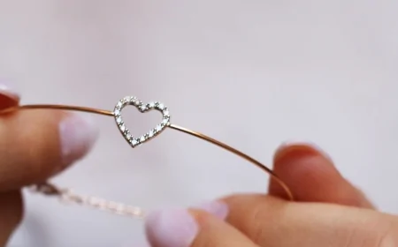 Solidarietà: Rubinia e Fondazione Donna a Milano chiudono crowdfunding orafo