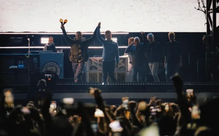 Oasis: il ritorno a Manchester e la foto storica dei figli di Noel e Liam