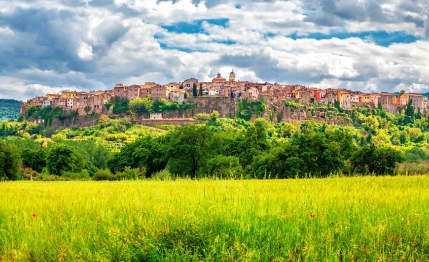 Comprare una seconda casa nei borghi tipici italiani: prezzi e mete più ricercate