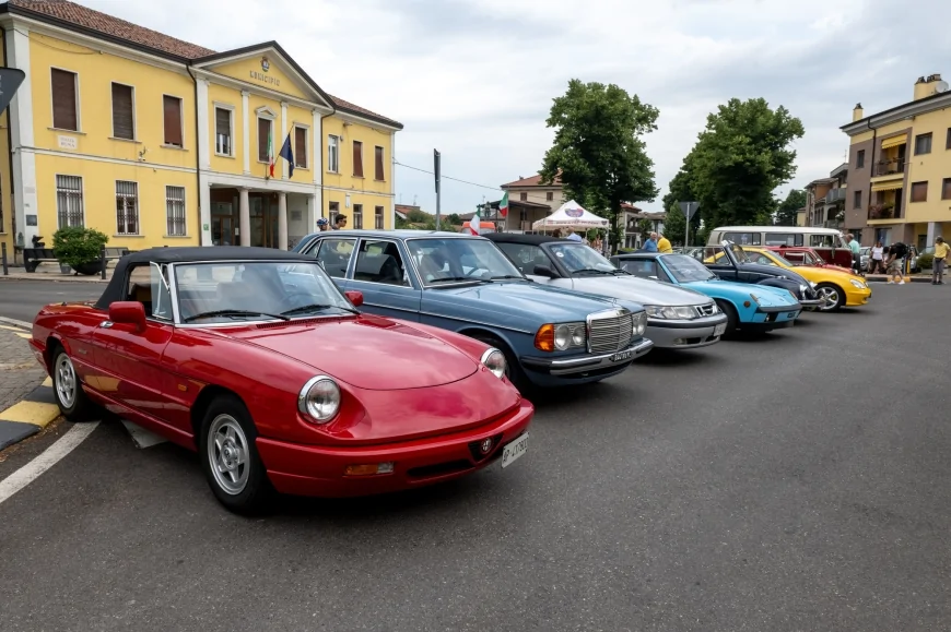 Auto d’epoca: a Gossolengo il raduno del Club Veicoli Storici Piacenza