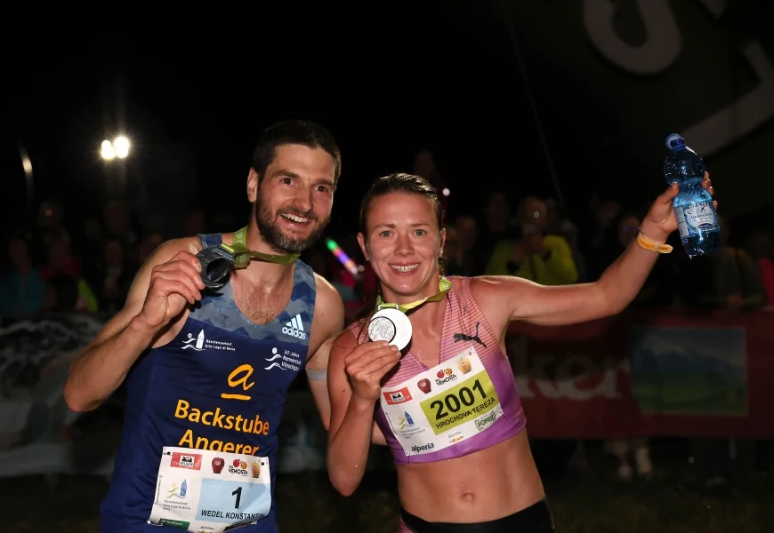 Giro Lago di Resia: Wedel e Hrochová brillano nella Night Run 2025