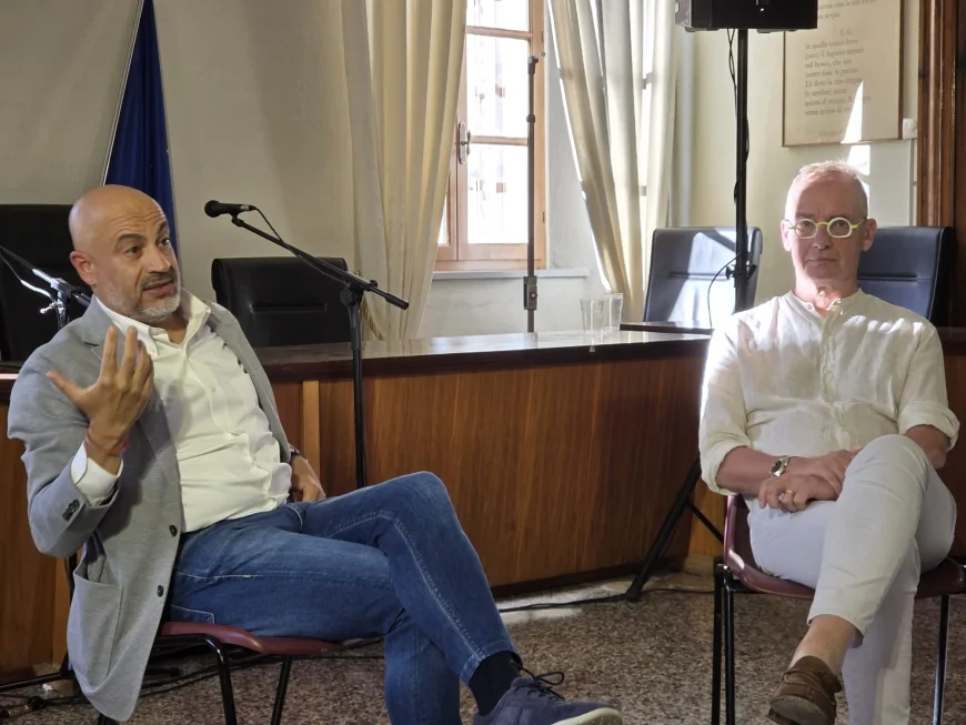 Paragone a Ottone: “Modernità è un inganno digitale”