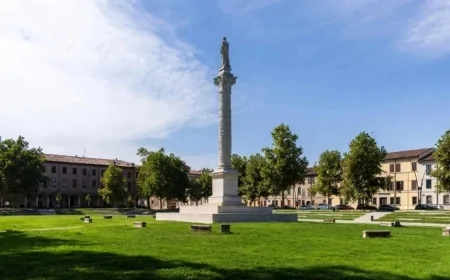 Ferrara, il caso Calancea: nuove accuse dopo la condanna per aggressione in piazza Ariostea