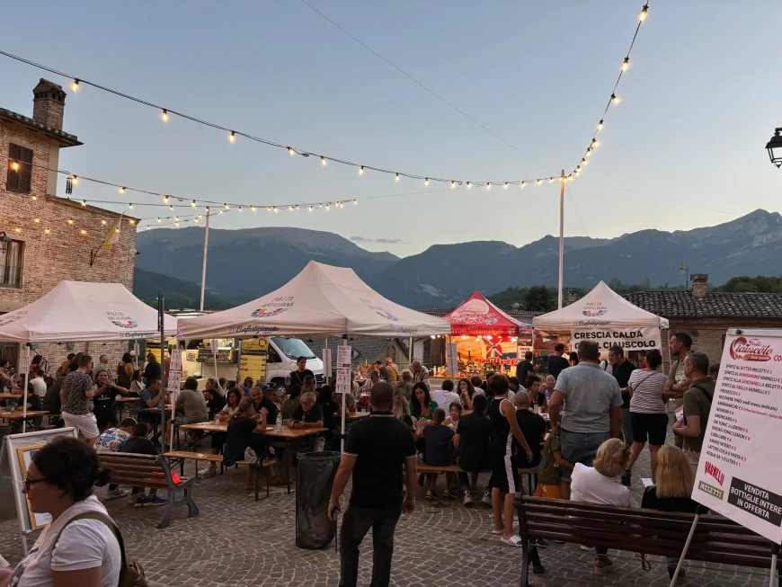 Sarnano, Festa del Ciaùscolo e del Salame Spalmabile 2025 con Edoardo Raspelli