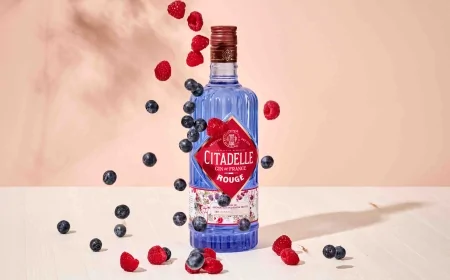 Citadelle Gin Rouge: l’eleganza dei frutti rossi per l’autunno 2025