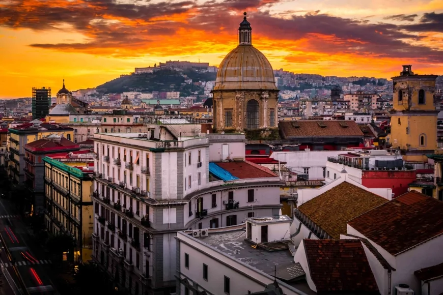 Mercato immobiliare Napoli 2024: prezzi in rialzo, Collina +4,4% | Tecnocasa