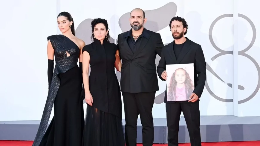 Red carpet al festival: eleganza in nero e messaggio di memoria