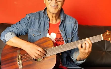 Carlo Marrale riceve il Premio alla Carriera al 21° Premio Bianca d’Aponte ad Aversa