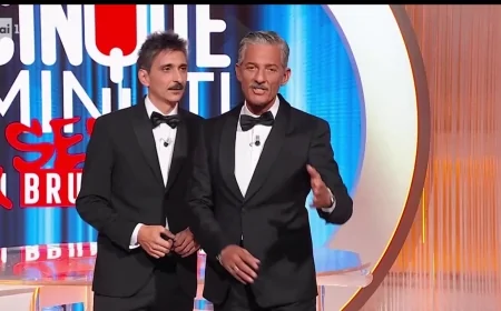 Fiorello e Biggio irrompono nello studio di Vespa e non risparmiano una battuta a La Ruota – VIDEO