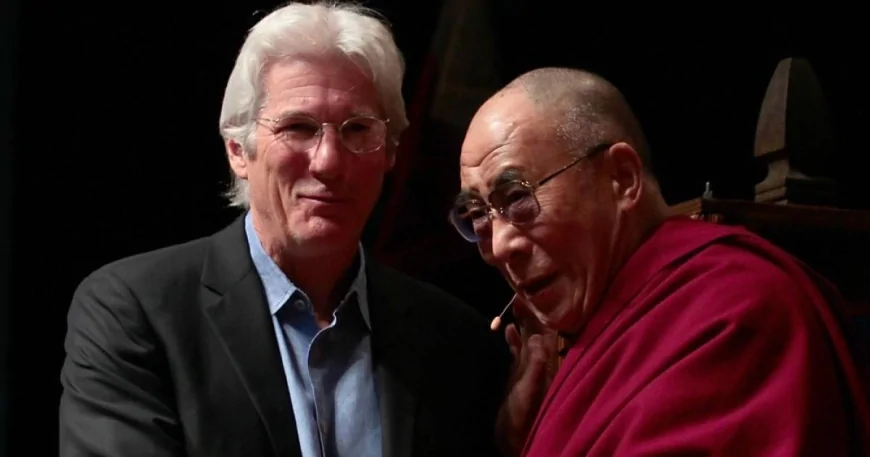 Richard Gere e il Dalai Lama: il film “La saggezza della felicità” che unisce le persone