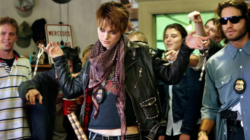 Domino: 20 anni dopo il film cult con Keira Knightley – 12 curiosità imperdibili
