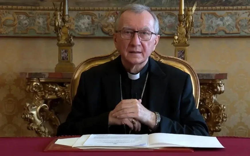 Parolin: “Mi auguro che Trump trovi una via d’uscita per la guerra in Ucraina”