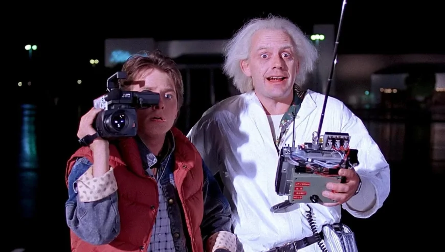 Ritorno al Futuro torna al cinema: 40 anni di un cult intramontabile