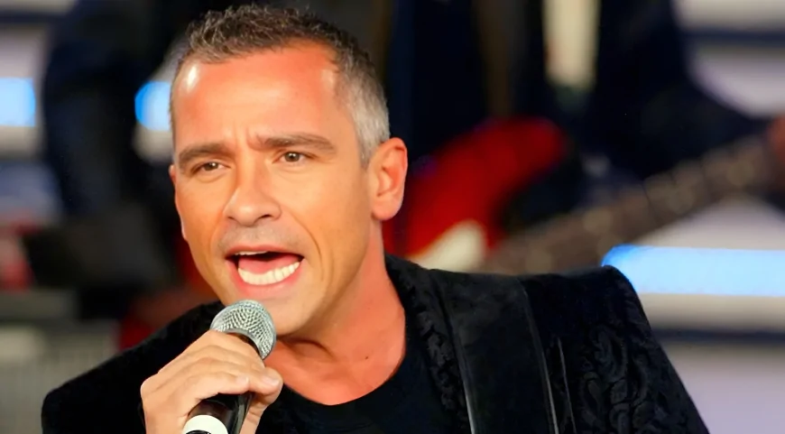 Eros Ramazzotti lancia “Una storia importante”: duetti con Ultimo, Elisa e Jovanotti