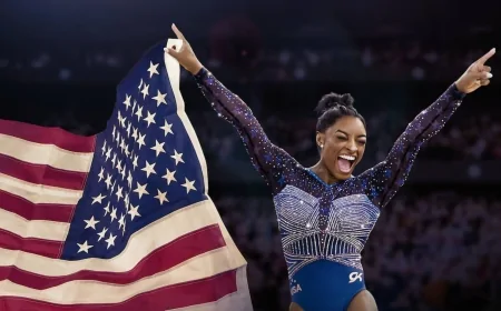Simone Biles scopre un nuovo sport durante la pausa dalla ginnastica