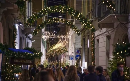 Via della Spiga accende il Natale a Milano con Ralph Lauren: luci, sostenibilità e solidarietà