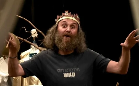 “Sotto questo crollo”: al Teatro a l’Avogaria di Venezia una distopia sul collasso delle ideologie