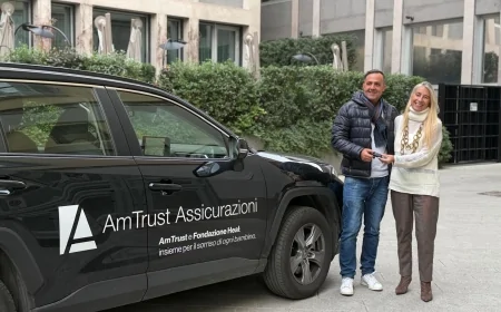 AmTrust Assicurazioni dona un nuovo veicolo alla Fondazione Heal per il progetto “Trasporto Solidale”