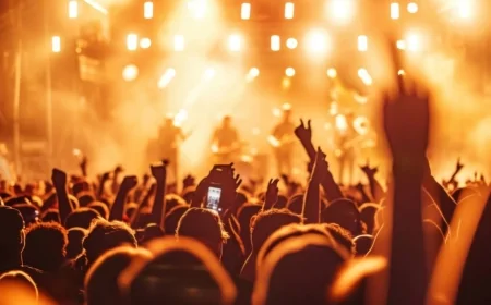 Rolling Stones, torna al cinema il film-concerto “At The Max”: versione rimasterizzata in IMAX dal 10 dicembre