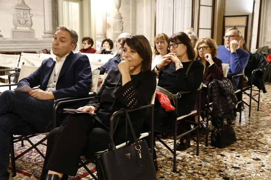 Quello che le donne scrivono” apre con Sara Zanferrari e le scritture di donne in libertà