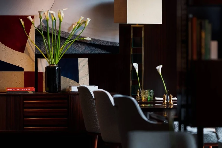 “Buona Domenica” al Caffè dell’Oro: la nuova ritualità del pranzo a Firenze con vista Ponte Vecchio