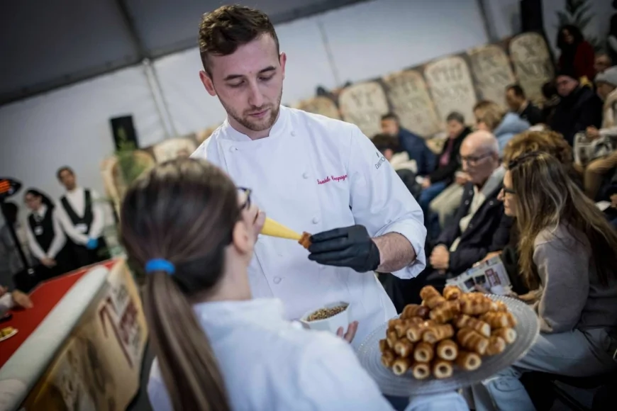 Edoardo Raspelli a Chieri e Cremona: showcooking tra panettoni, torrone e tradizione italiana