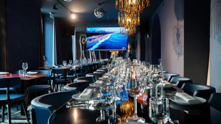 Umberto Smaila: interrotta la serata da Ruttovibe, il video diventa virale