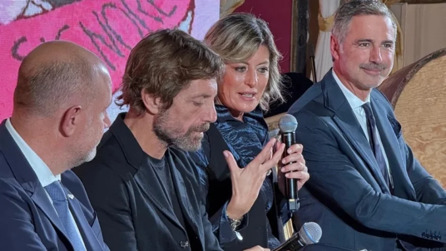 Beppe Convertini firma copie e incanta Roma con il suo libro