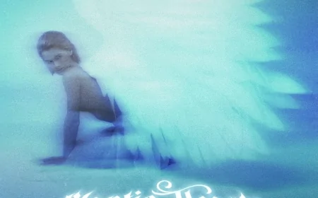 Plastic Hearts: Love Ghost e Angel Vox uniscono alt-rock e dream-pop