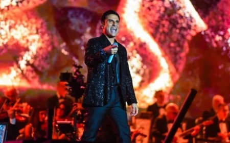 Canale 5 dedica una serata speciale a Sal Da Vinci per i suoi 40 anni di carriera