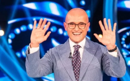 Grande Fratello nella bufera, Endemol Shine Italy interviene: la nota ufficiale sul caso Signorini